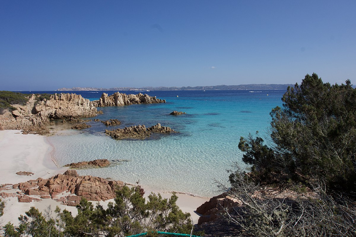 Parco Nazionale dell'Arcipelago di la Maddalena cosa vedere e cosa fare ViaggiArt Parco Nazionale dell'Arcipelago di la Maddalena cosa vedere e cosa fare ViaggiArt