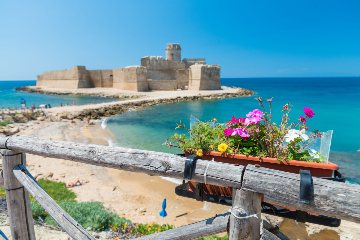 cronaca a isola di capo rizzuto