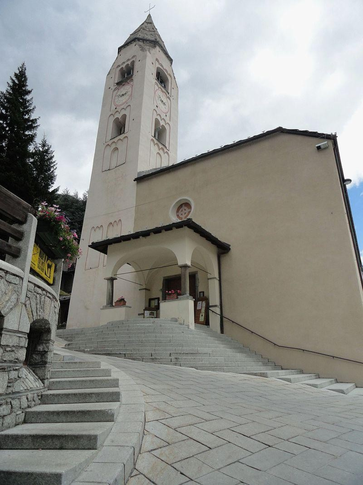 Chiesa di San Pantaleone (Courmayeur) ViaggiArt