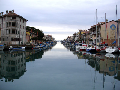 CC BY Di totentanz - Flickr, CC BY 2.0, https://commons.wikimedia.org/w/index.php?curid=7643958