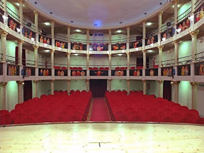 Rio Saliceto, Teatro Comunale già Teatro Montanari