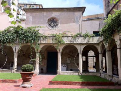 BY Di L'utente che ha caricato in origine il file è stato Antonello Piccone di Wikipedia in italiano; listed there as own work. - Trasferito da it.wikipedia su Commons., Pubblico dominio, https://commons.wikimedia.org/w/index.php?curid=53128608
