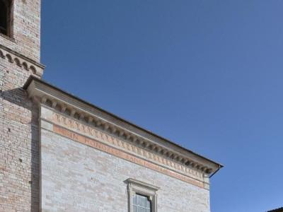 Collegiata di Santa Maria Maggiore. Facciata. Fedeli, Marcello; jpg; 1417 pixels; 2126 pixels