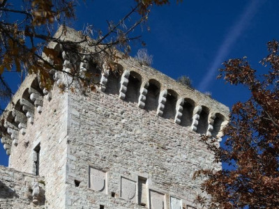 Rocca Maggiore. Ingresso Fedeli, Marcello; jpg; 1417 pixels; 2126 pixels