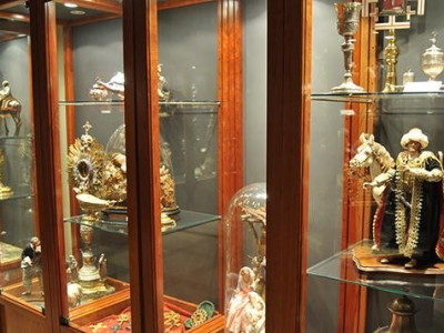 http://www.mondointasca.org/wp-content/uploads/2015/06/Museo-diocesano-di-Bari.jpg