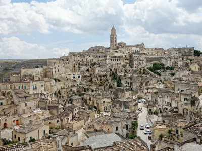 Immagine descrittiva - https://commons.wikimedia.org/wiki/User:Velvet
