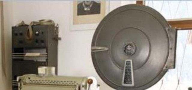 Piccolo museo storico delle macchine per la fotografia e cinematografia