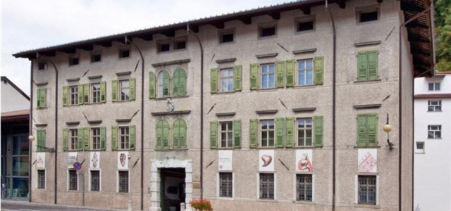 Museo Carnico delle Arti e Tradizioni Popolari "Luigi e Michele Gortani"