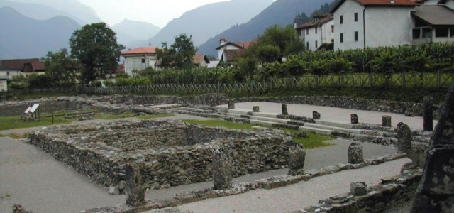 Foro romano di Zuglio (Iulium Carnicum)
