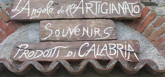 L'Angolo dell'Artigiano - Laboratorio dell'Argilla di Anna e Enzo Spina