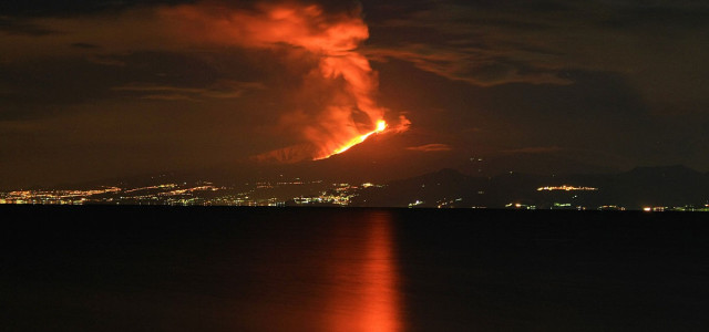 Il Giro sbarca in Sicilia e l’Etna si tinge di rosa