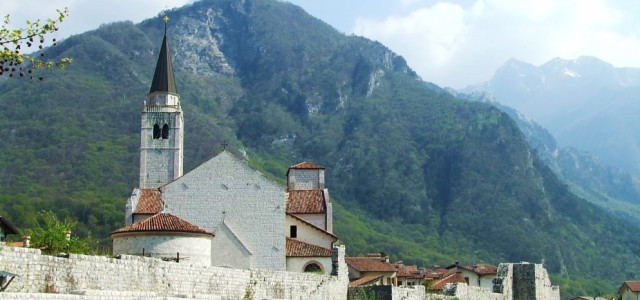 Il Borgo dei borghi 2017? Venzone, una “stella” alpina