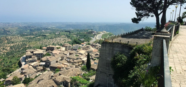 Gerace, il Borgo Incantato