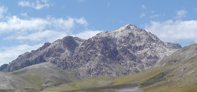 La leggenda dei monti naviganti
