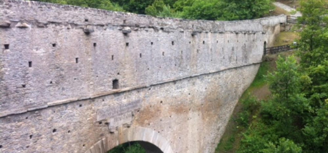 Ponte-acquedotto di Pont d'Ael