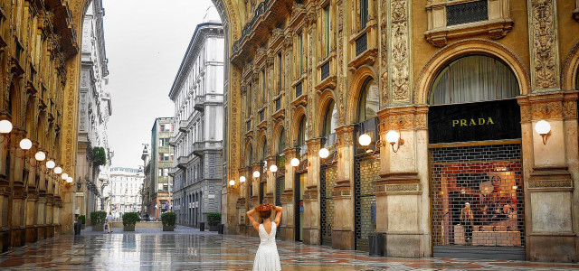 Spogliare Milano nella settimana della moda