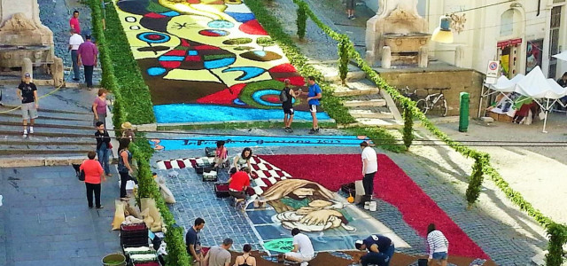 Weekend sui Colli Albani per l’Infiorata di Genzano