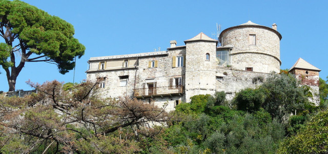 Castello Brown