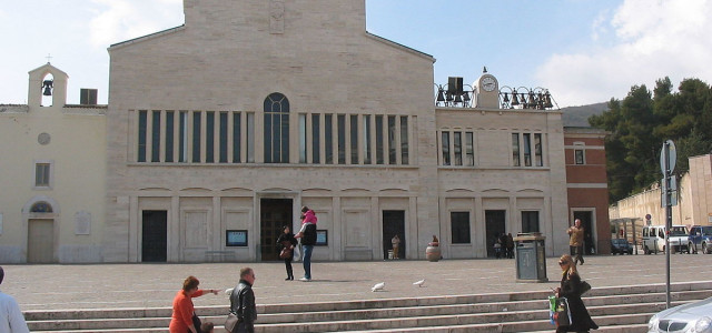 Chiesa di Santa Maria delle Grazie e Convento di Padre Pio