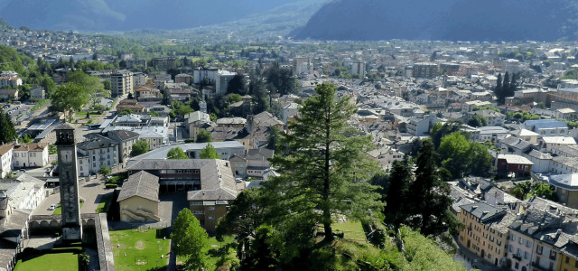 Taking a Trip to Chiavenna: discovering the Crotti