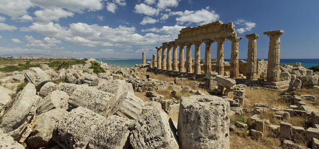 Selinunte, il parco archeologico più grande d’Europa in riva al mare