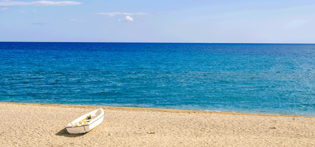 Sulle spiagge di Roccella Ionica, Bandiera Blu 2019