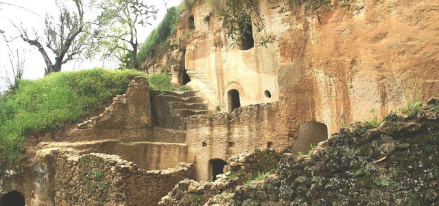 Il tesoro di Zungri: conferenza sull’insediamento rupestre