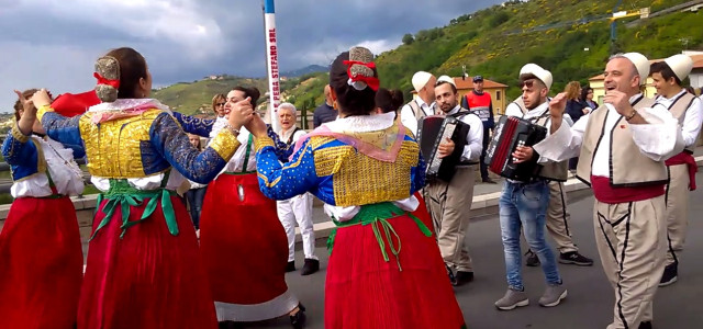 Visita a Lungro, il borgo arbëreshë in provincia di Cosenza