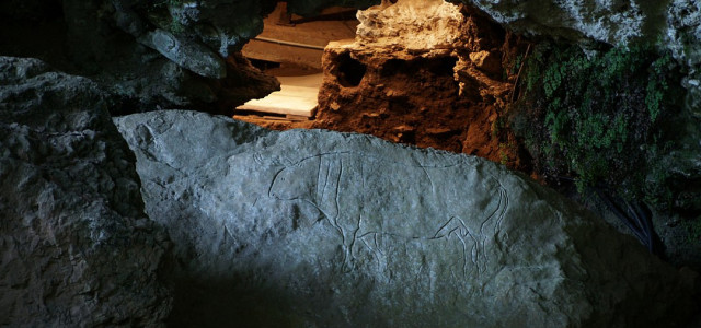 Cosa fare a Papasidero: Grotta del Romito e rafting