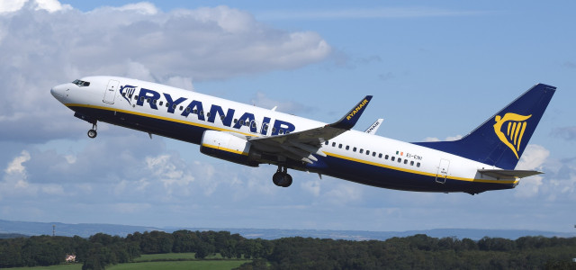 Ryanair: sconti sui voli per l'estate 2021