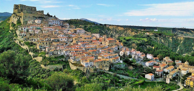 Rocca Imperiale, Calabria: tra i Borghi più Belli d'Italia