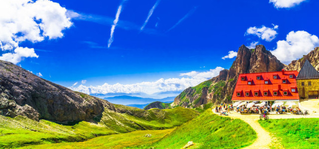 Alla scoperta dei rifugi della Val di Fassa