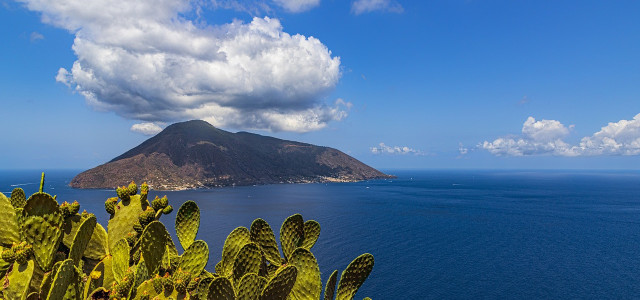 Come arrivare alle Eolie: tutti i collegamenti