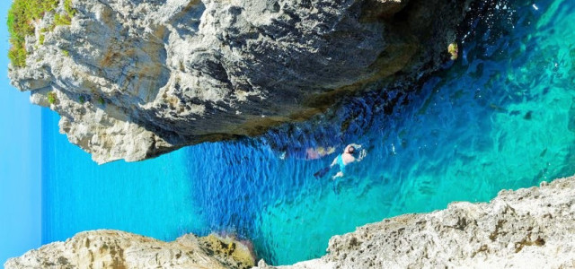 Baia di Riaci, spiaggia Santa Domenica di Ricadi