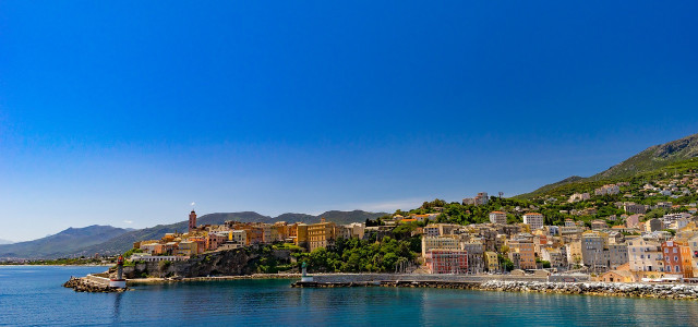 Traghetti per la Corsica dall'Italia