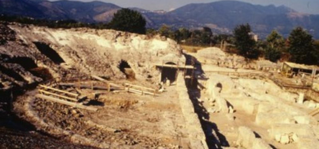 Area archeologica di Cales
