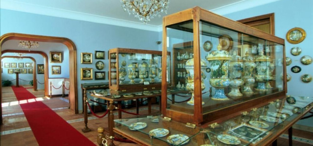 GALLERIA DELLE CERAMICHE ACERBO