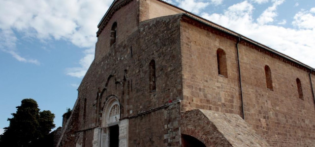 BASILICA DI SAN GIOVANNI IN VENERE
