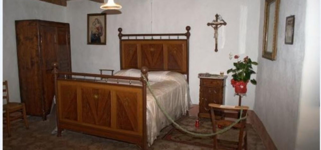 CASA DI 'EDVIGE CARBONI