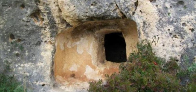 NECROPOLI DI MESU 'E MONTES E NECROPOLI DI S'ADDE 'E ASILE