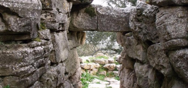 NURAGHE ADONI