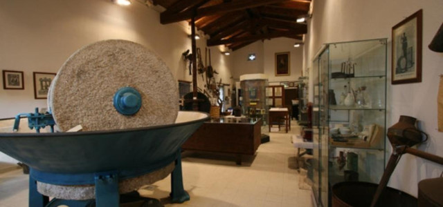 Museo della Tradizione Olearia 'Sa Mola De Su Notariu'