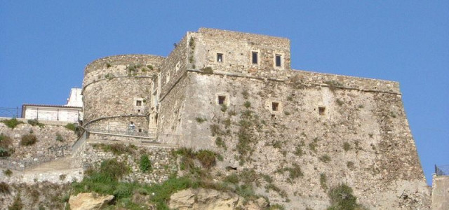 Castello Aragonese