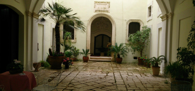 Palazzo De Castro