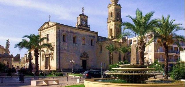 Piazza Castromediano