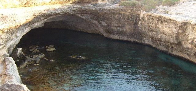 Grotte della Poesia - Roca Vecchia