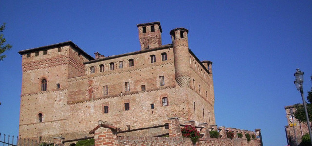 Castello di Grinzane Cavour
