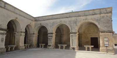 Portici di Piazza San Giorgio