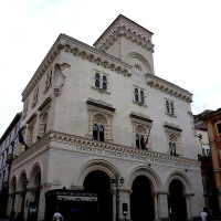 Immagine descrittiva - https://commons.wikimedia.org/wiki/User:Zitumassin Immagine descrittiva - https://commons.wikimedia.org/wiki/User:Zitumassin