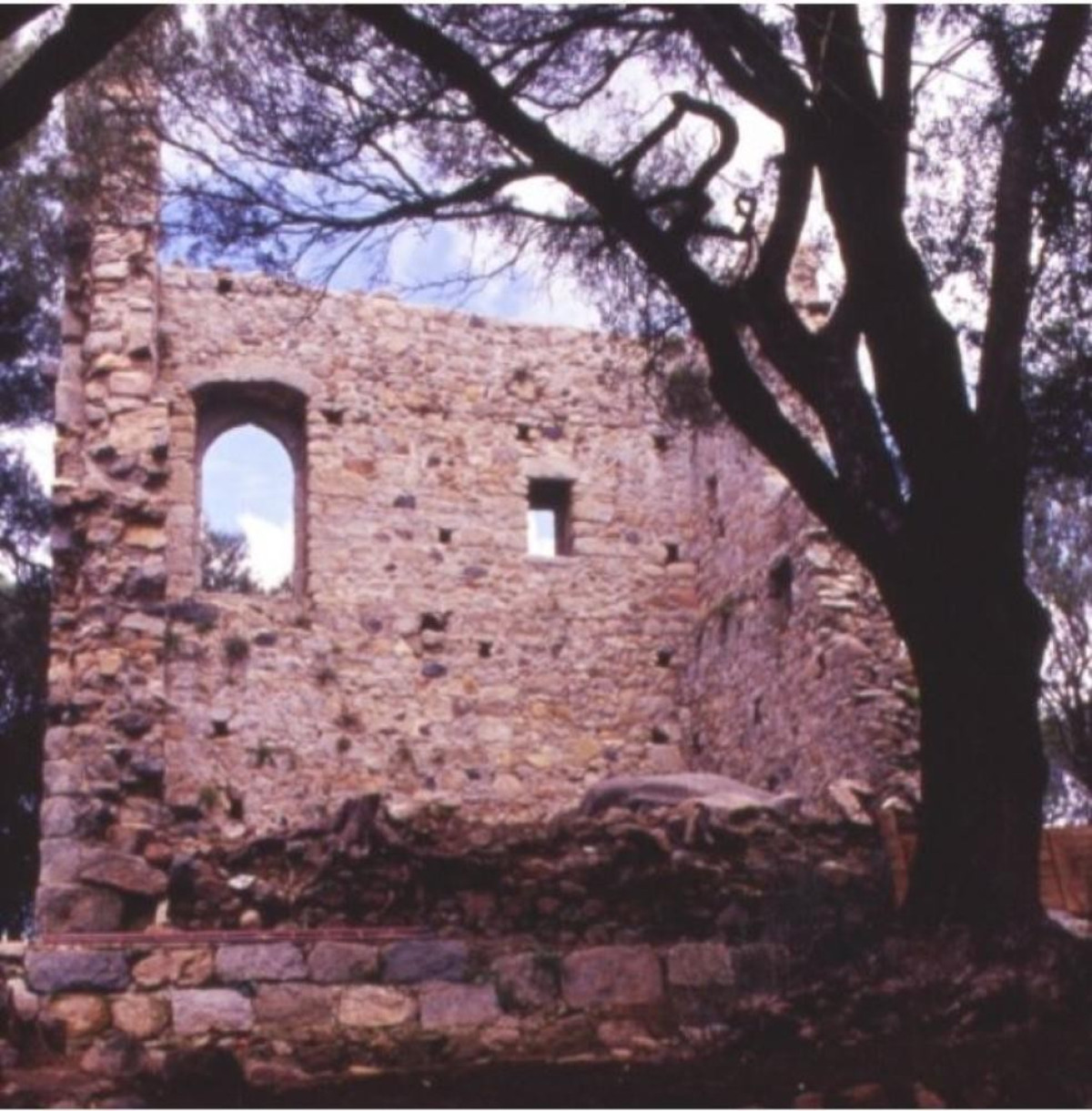 PALAZZO DI BALDU (Luogosanto) ViaggiArt